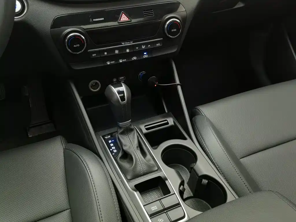 Hyundai Tucson — миниатюра 13