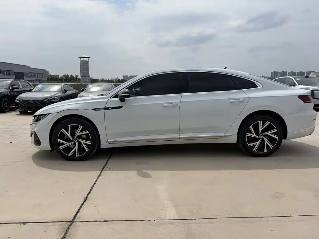 Volkswagen CC — миниатюра 4