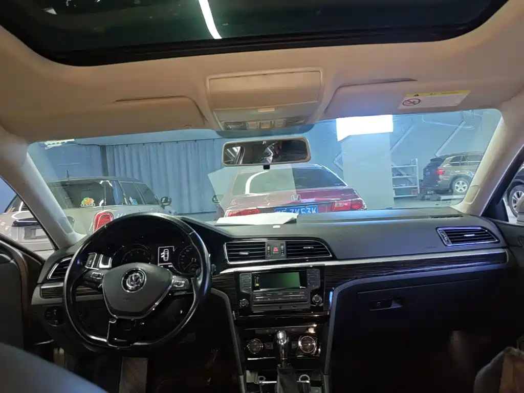 Volkswagen Lamando — миниатюра 18