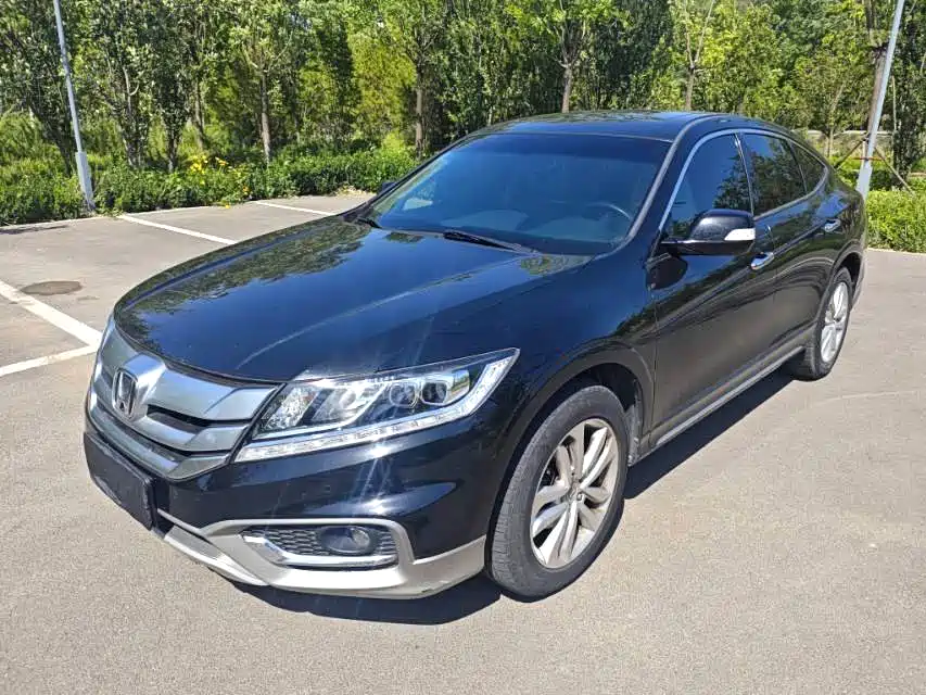 Honda Crosstour 2016