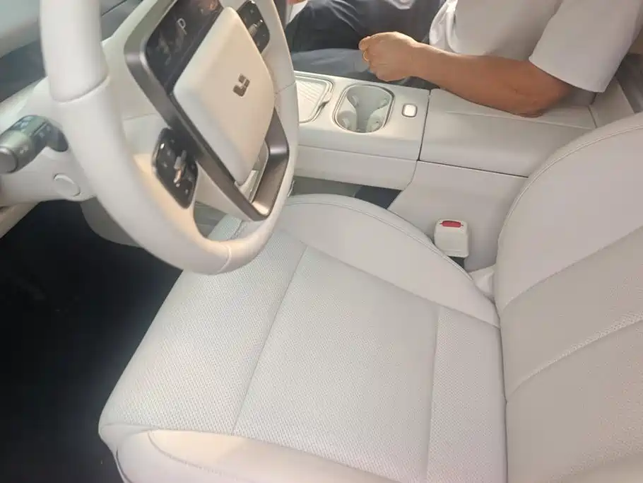 Li Auto Li i6 — миниатюра 9