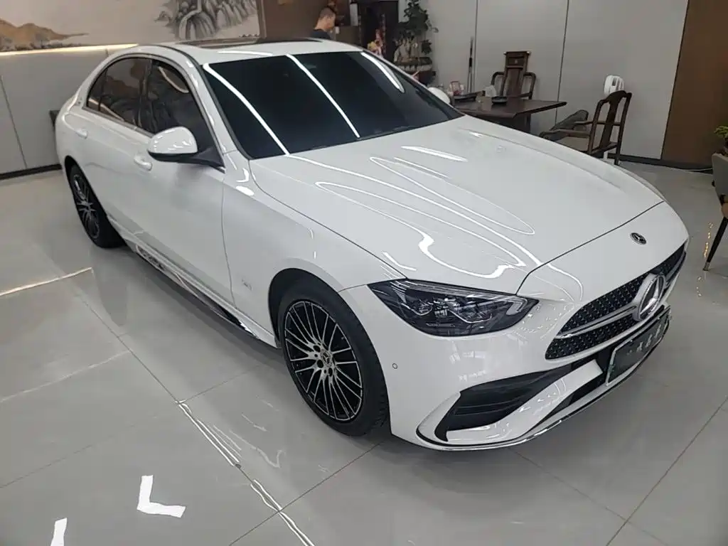 Mercedes-Benz C-Class — миниатюра 4