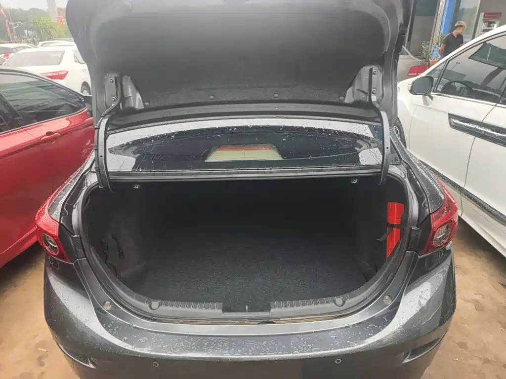 Mazda 3 Axela — миниатюра 19