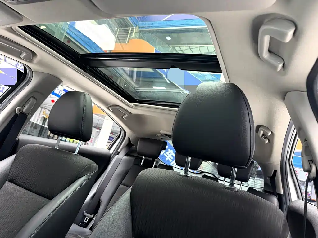 Honda Vezel — миниатюра 8