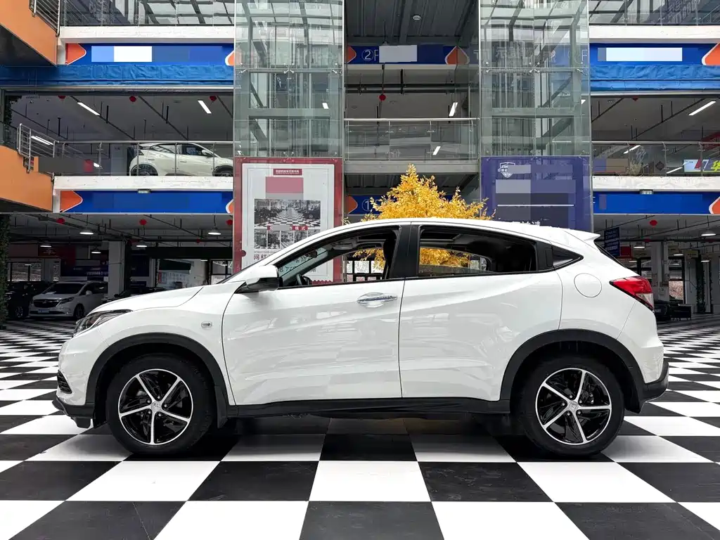 Honda Vezel — миниатюра 16