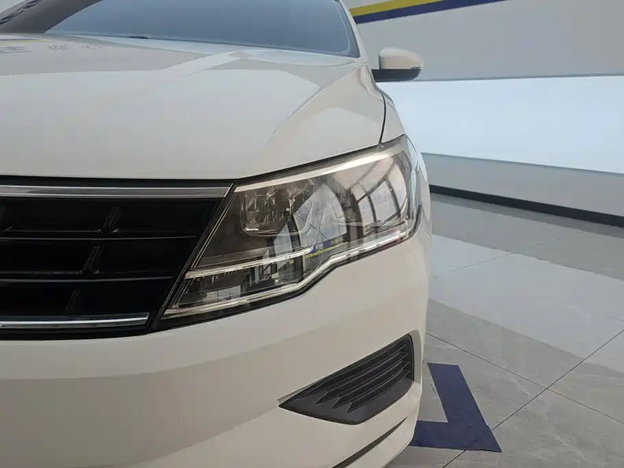 Volkswagen Jetta — миниатюра 5
