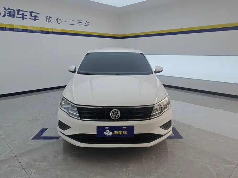 Volkswagen Jetta — миниатюра 2