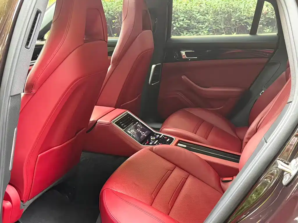 Porsche Panamera — миниатюра 8