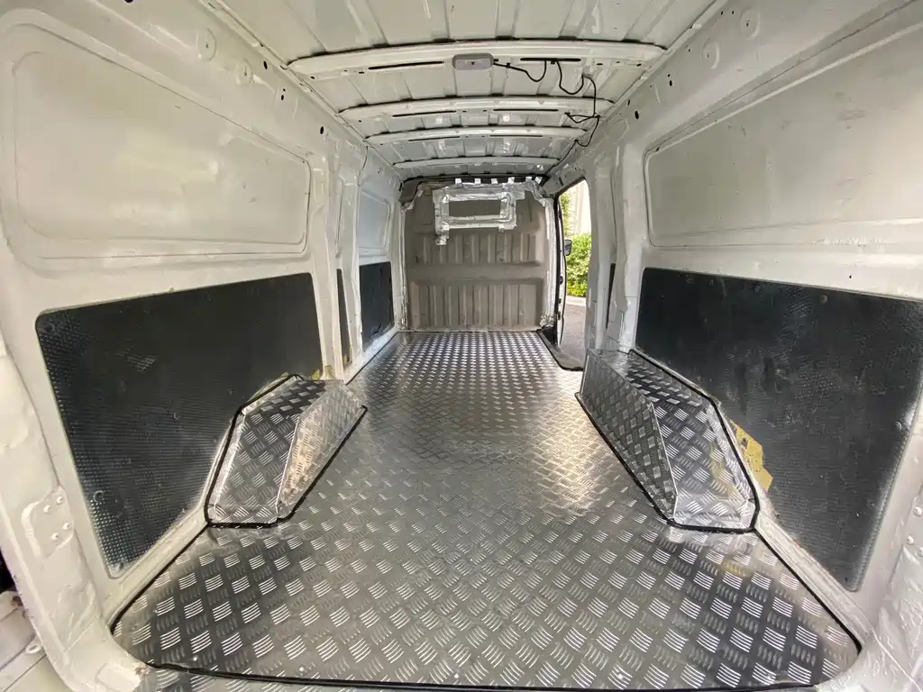Dongfeng EM27 — миниатюра 13