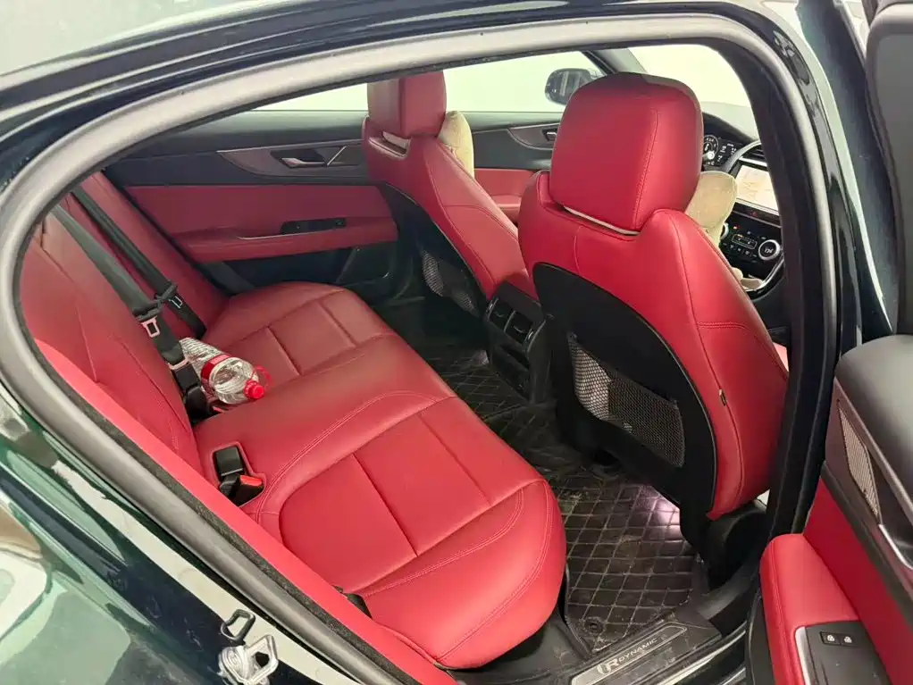 Jaguar XEL — миниатюра 6