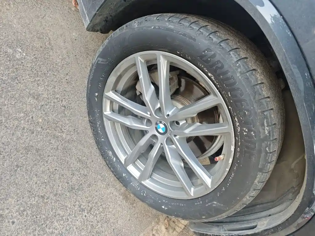 BMW X3 — миниатюра 10