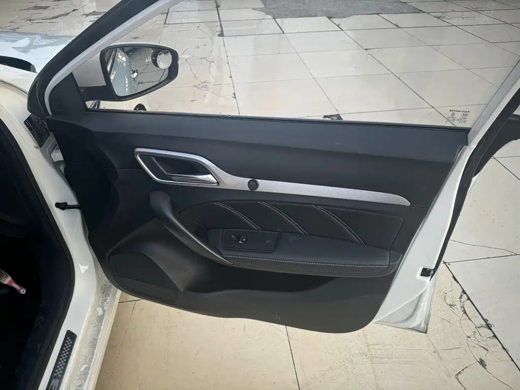 MG 6 New Energy — миниатюра 13