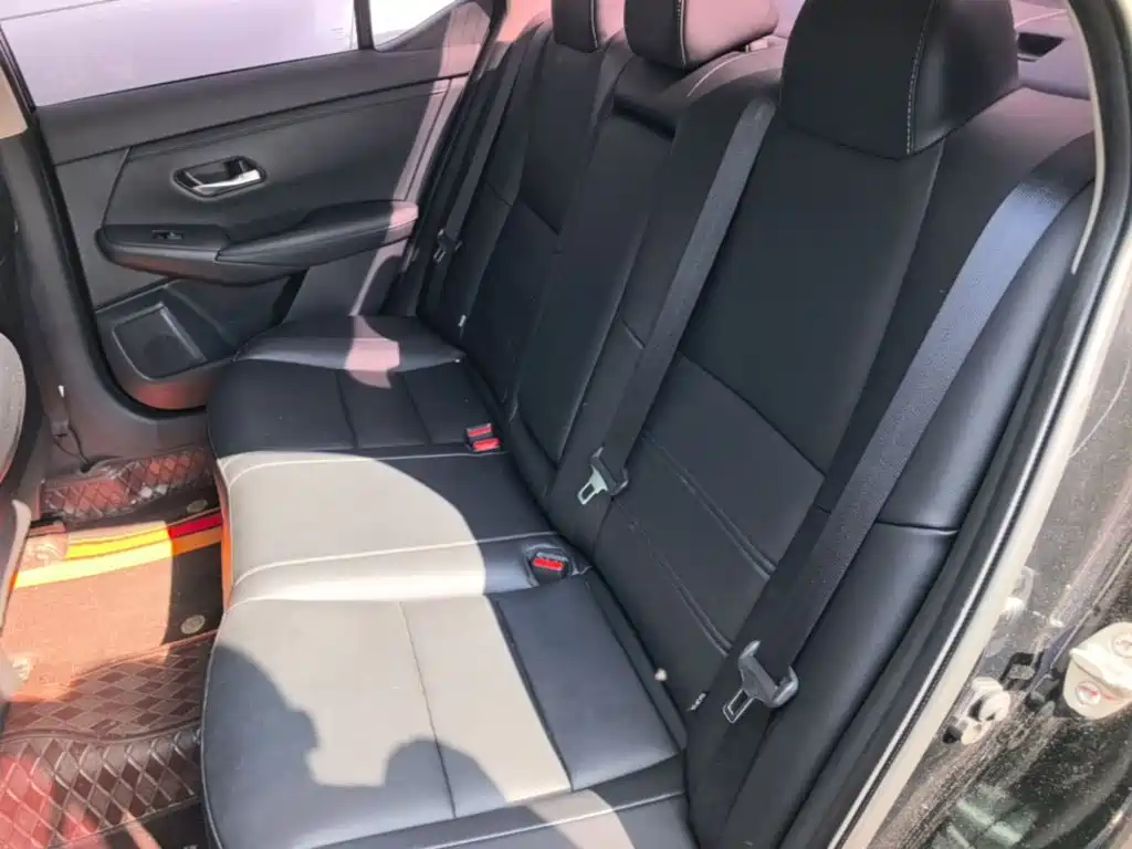 Nissan Sylphy — миниатюра 17