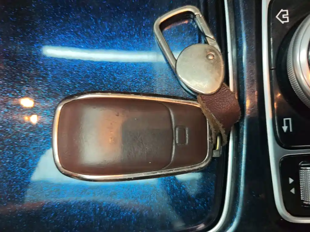 Mercedes-Benz E-Class — миниатюра 9