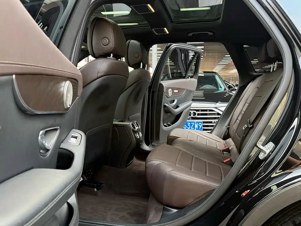 Mercedes-Benz GLC — миниатюра 4
