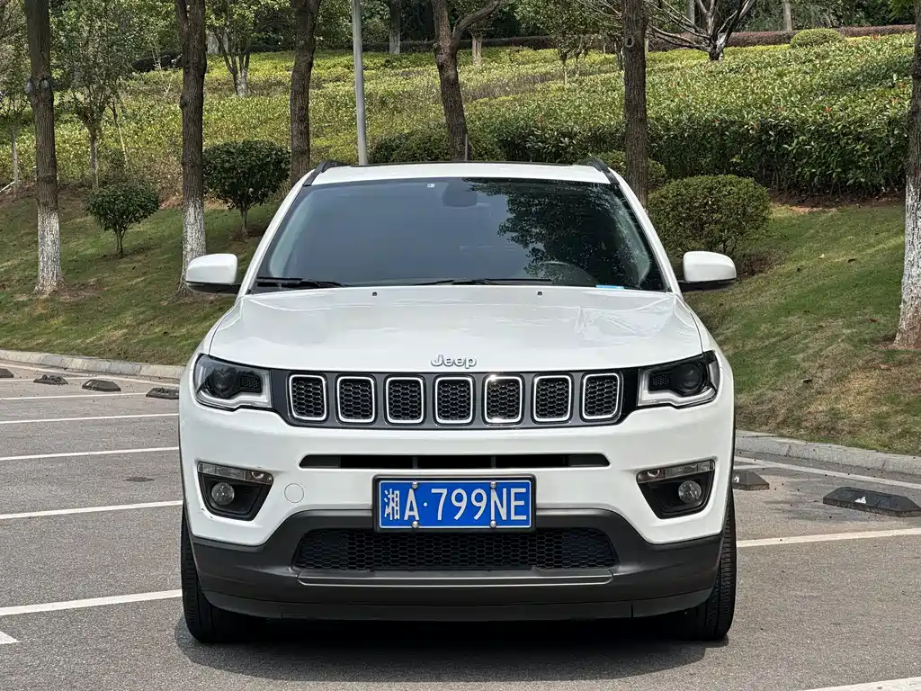 Jeep Compass — миниатюра 2