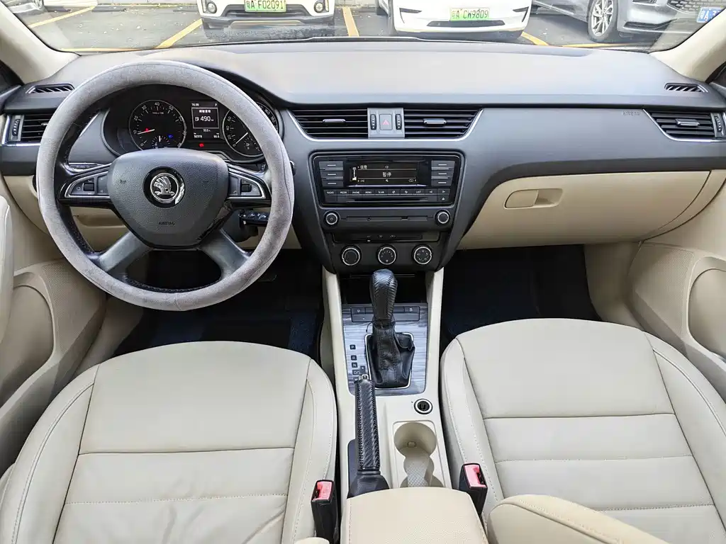 Skoda Octavia — миниатюра 10