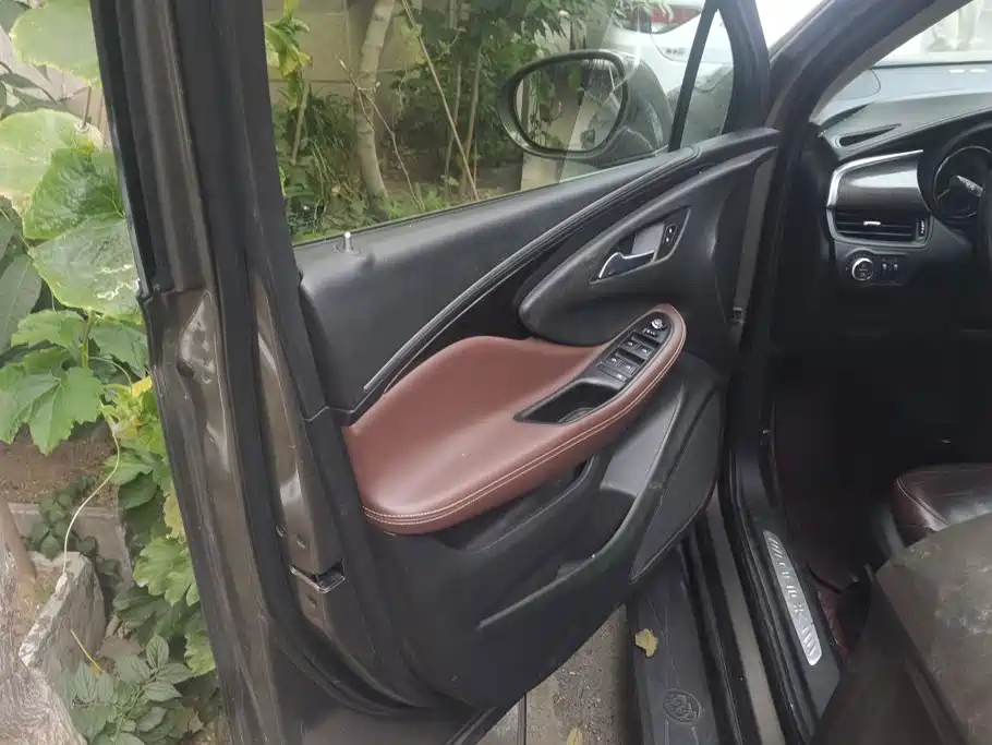 Buick Envision Plus — миниатюра 7
