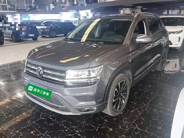 Volkswagen Tharu