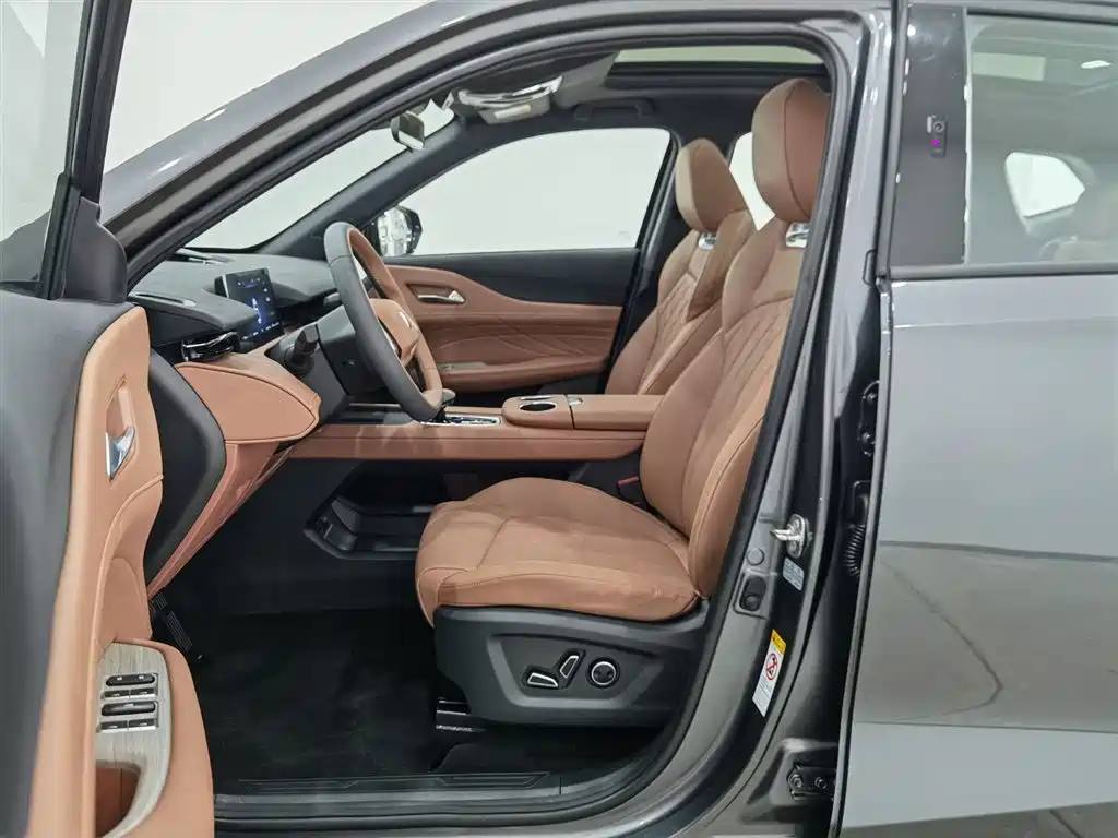 CHANGAN UNI Z NEW ENERGY