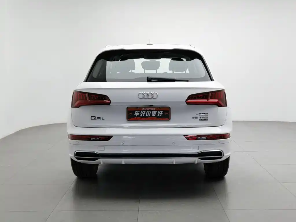 Audi Q5L — миниатюра 4