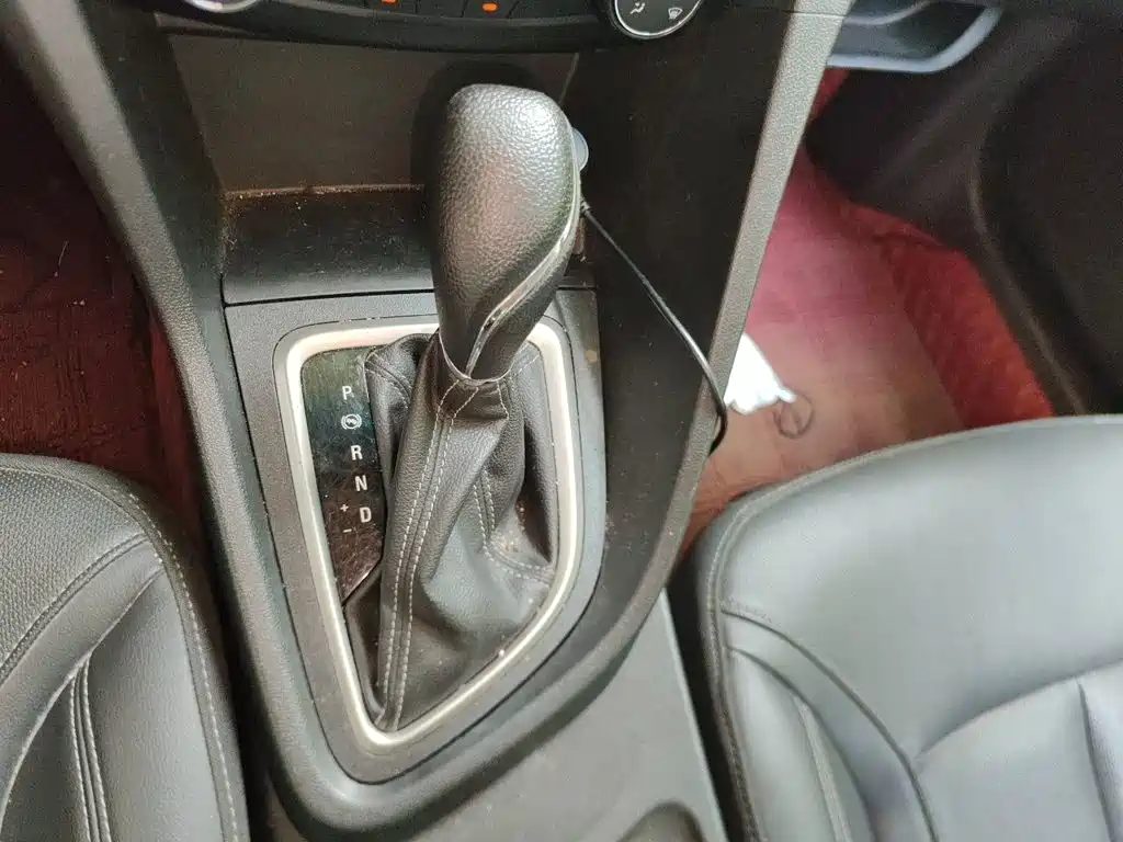 Buick Excelle — миниатюра 10