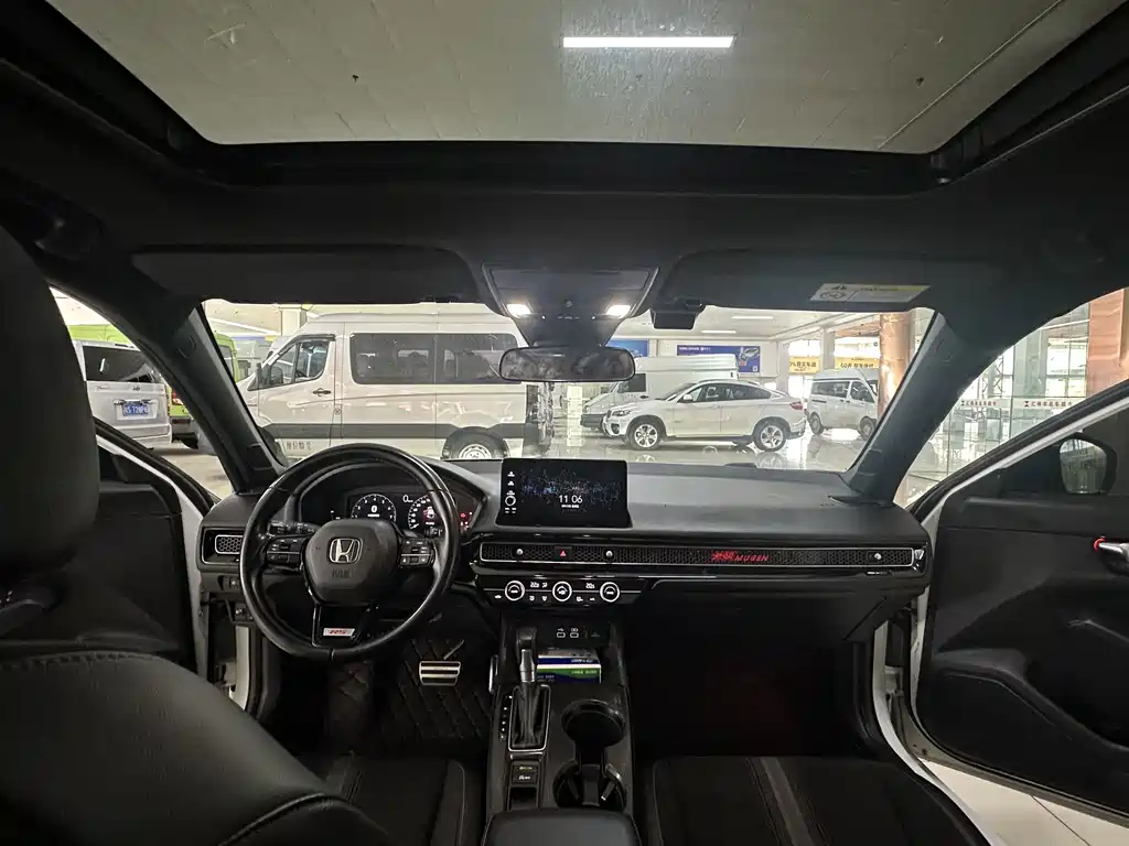 Honda Civic — миниатюра 12