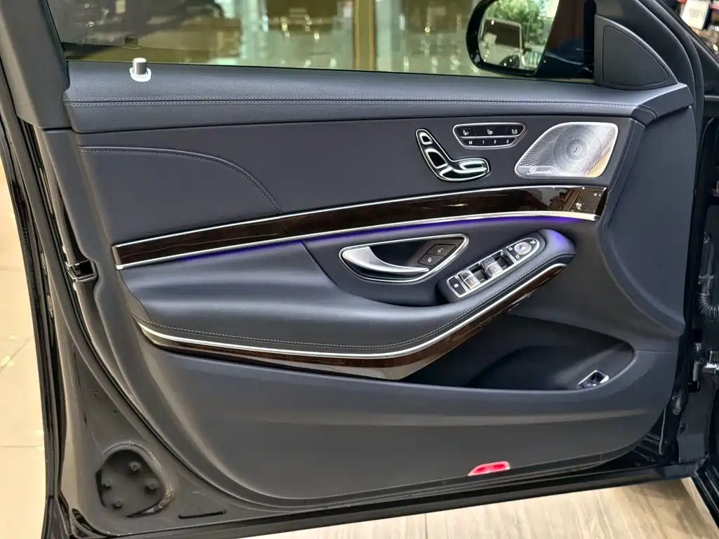 Mercedes-Benz S-Class — миниатюра 4