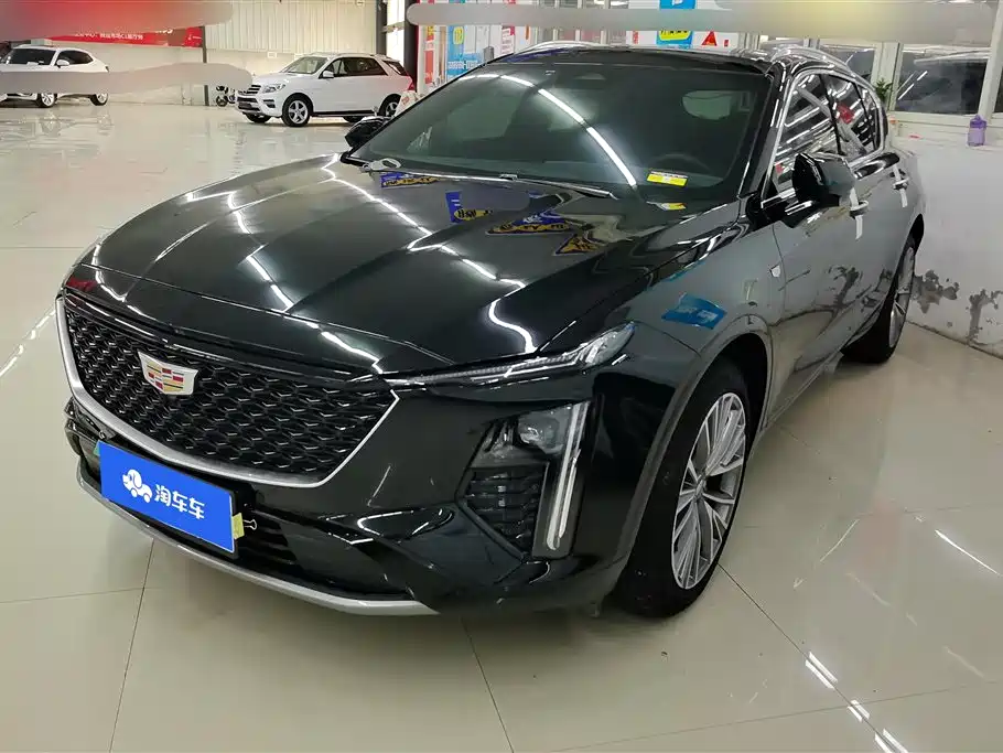 CADILLAC GT4