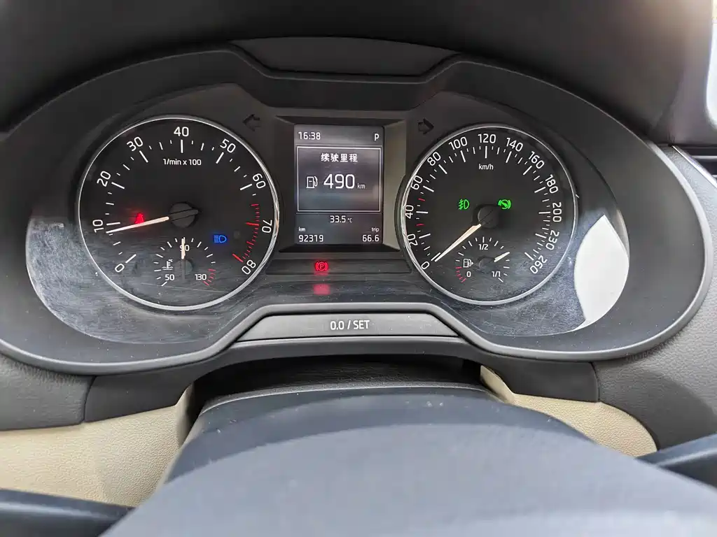 Skoda Octavia — миниатюра 12