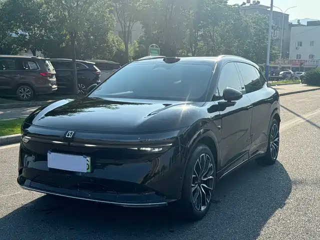 2025 Zeekr 7X