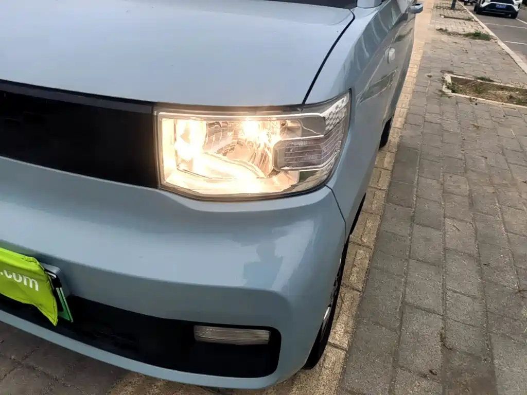 Wuling MINIEV — миниатюра 24