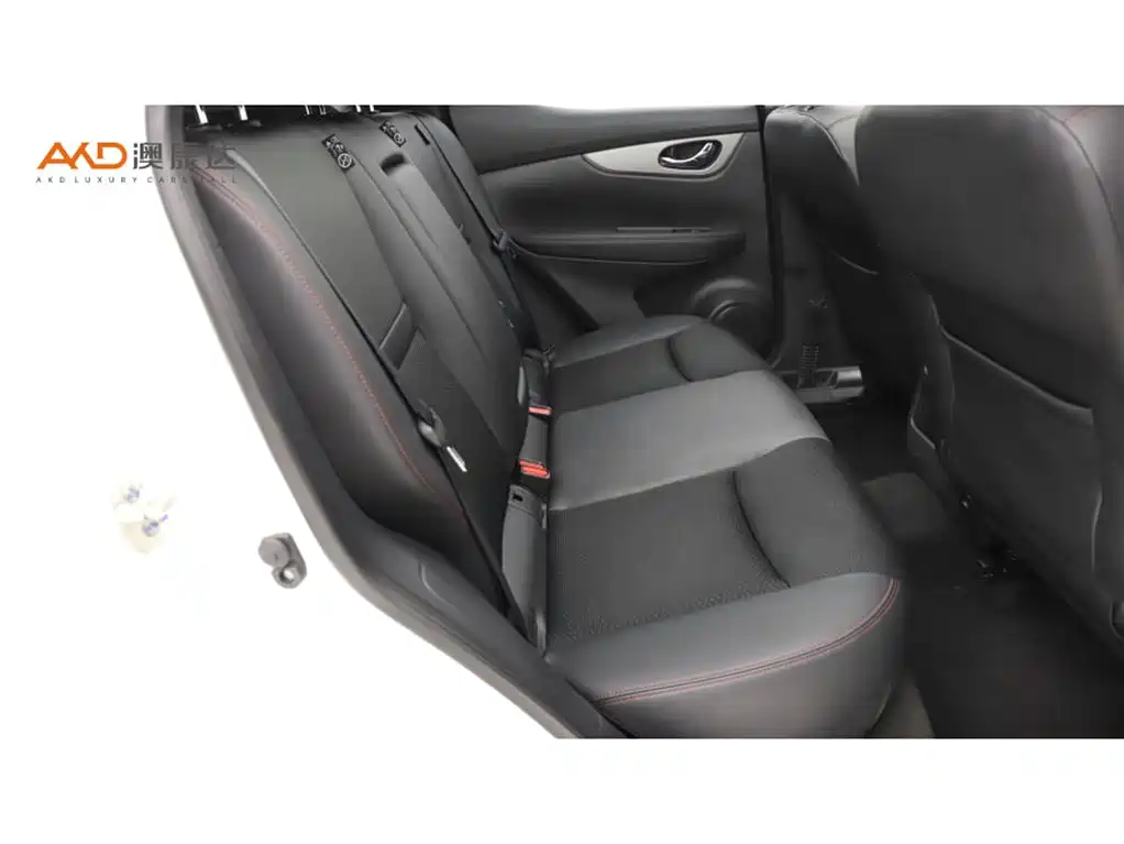 Nissan Qashqai — миниатюра 8