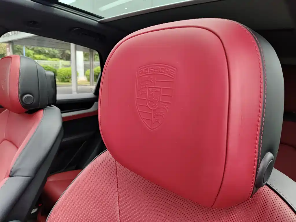 PORSCHE CAYENNE NEW ENERGY