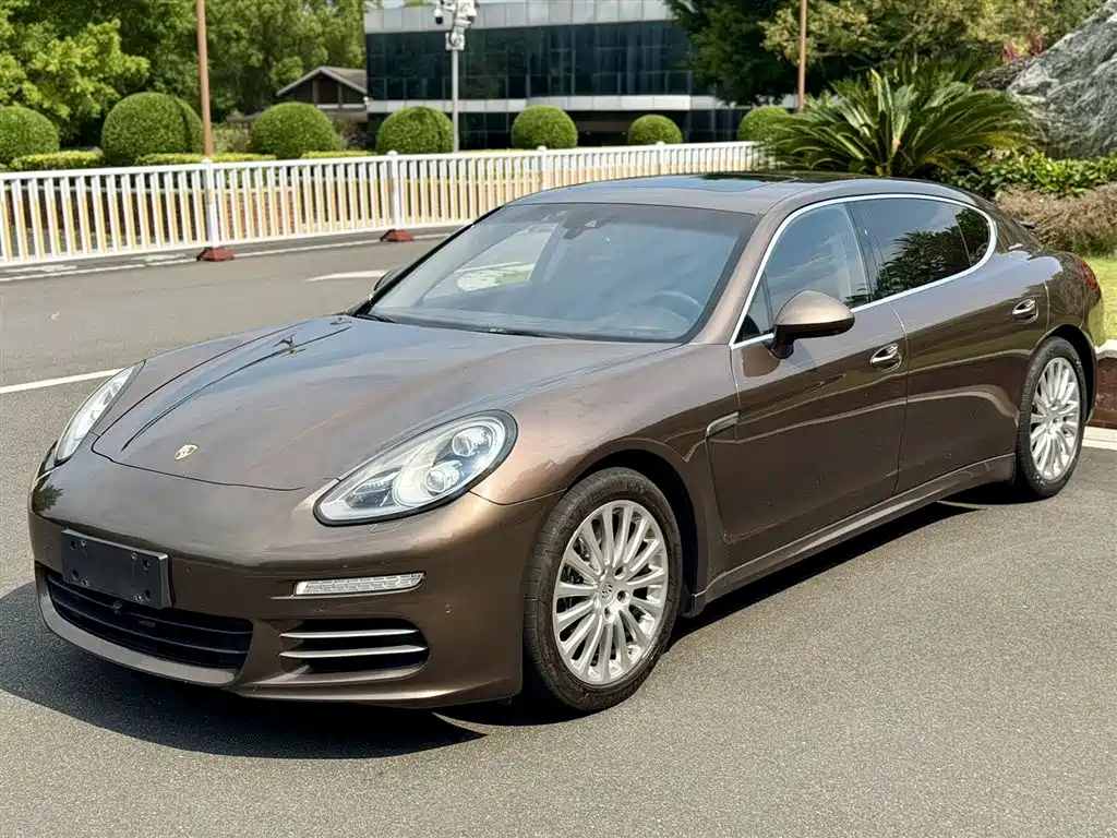 Купить Porsche Panamera