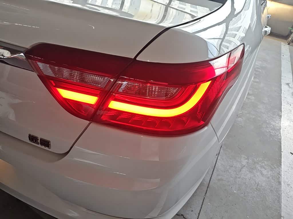 Geely Vision 1.5 л 2021 г. Белый, пробег 1900 км
