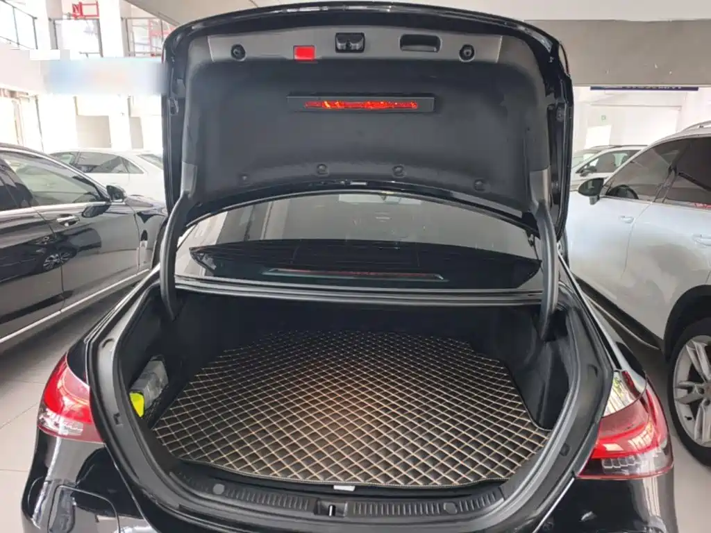 Mercedes-Benz E-Class New Energy — миниатюра 19