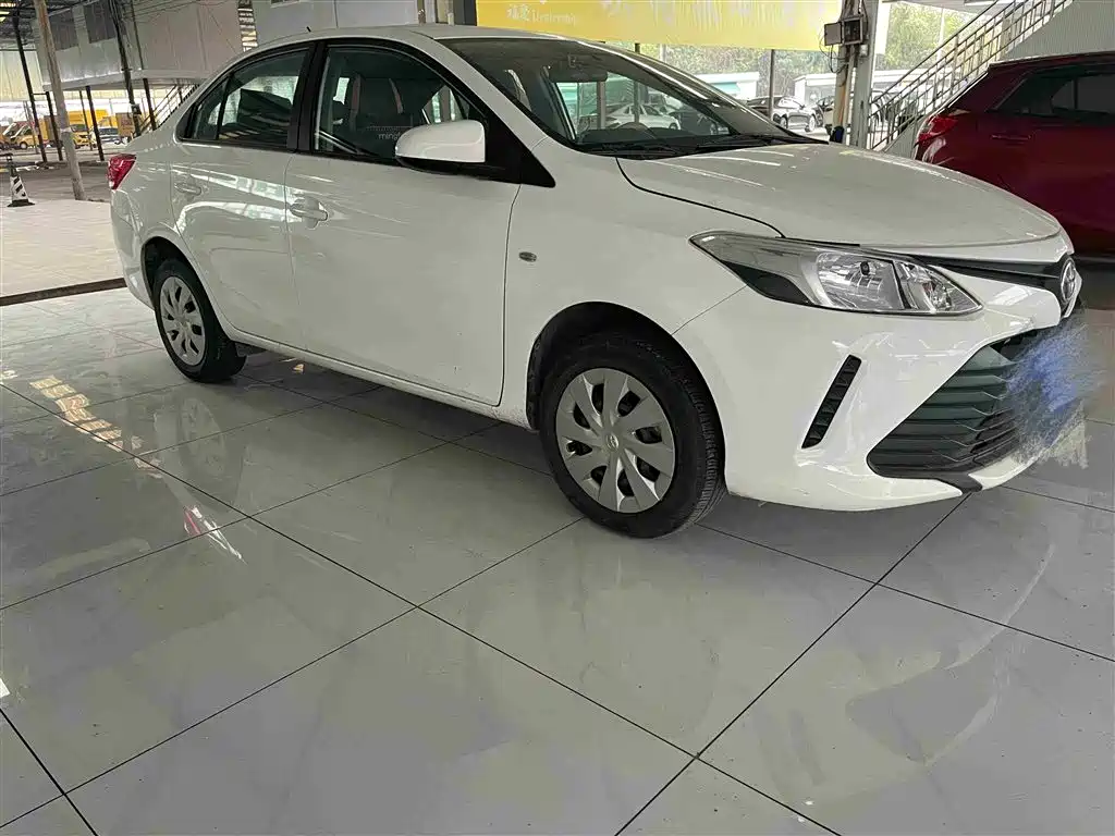 TOYOTA VIOS