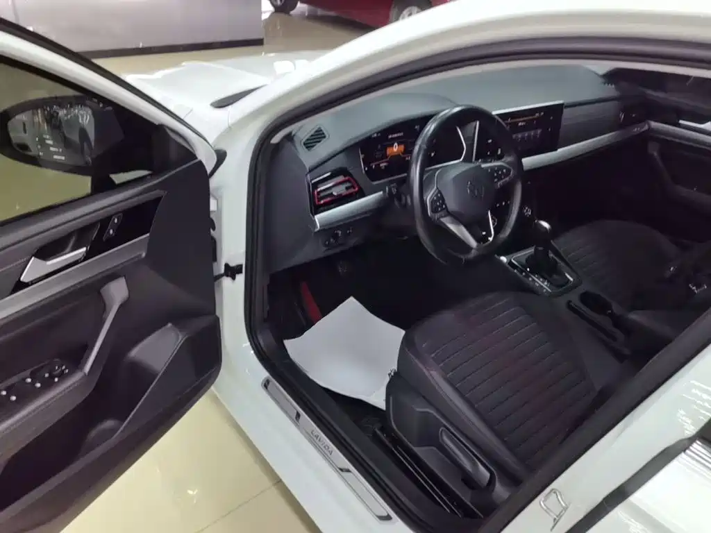 Volkswagen Lavida — миниатюра 16