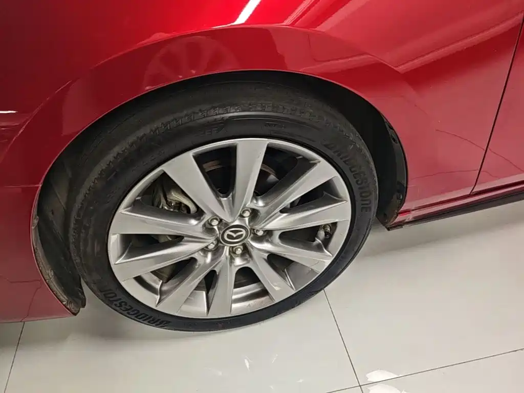 Mazda 3 Axela — миниатюра 23