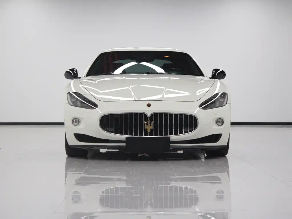 Maserati GranTurismo 2007 4.2L Standard