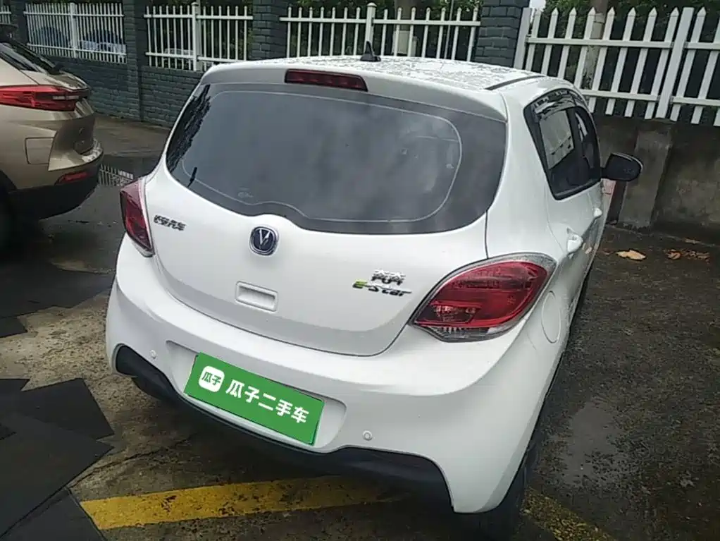 Changan Benben E-Star — миниатюра 7