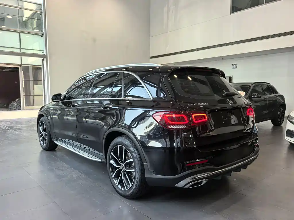 Mercedes-Benz GLC — миниатюра 15