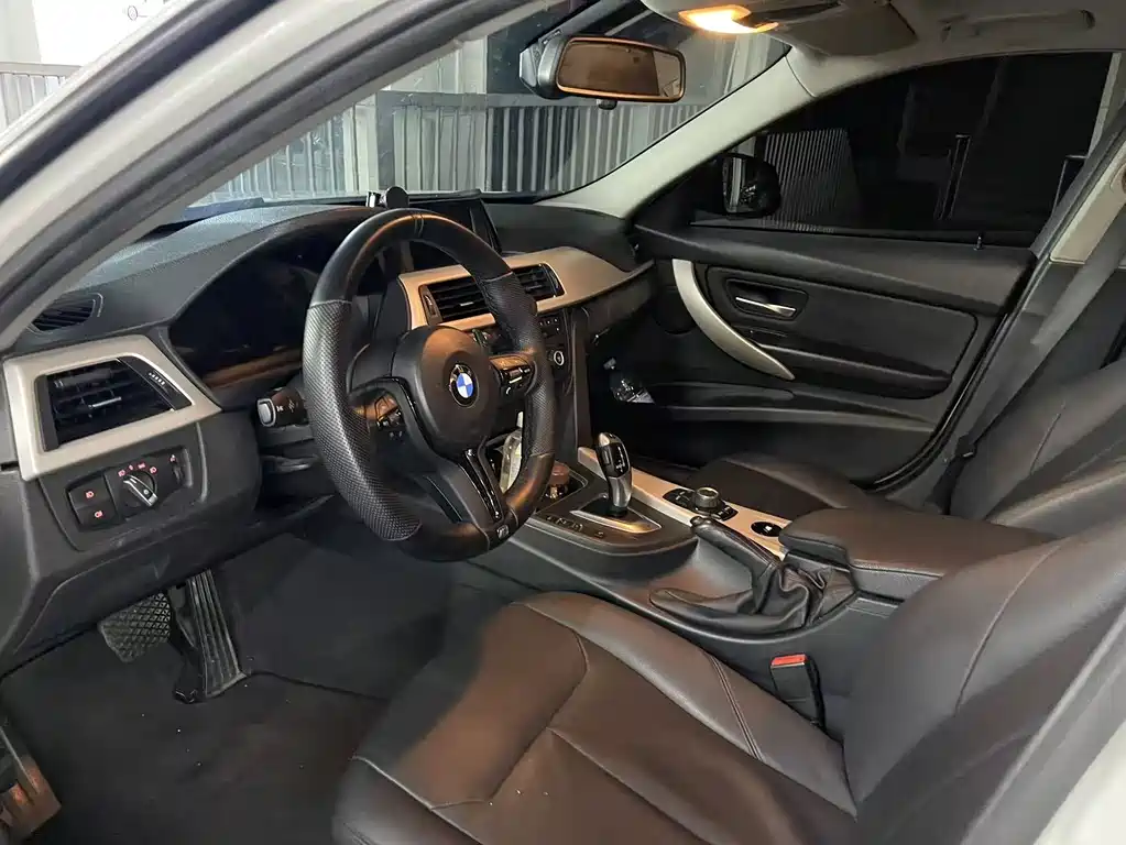 BMW 3 Series — миниатюра 4