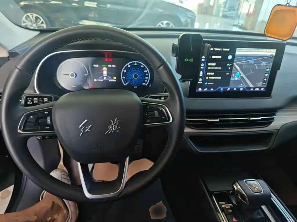 Hongqi Hongqi E-QM5 — миниатюра 11