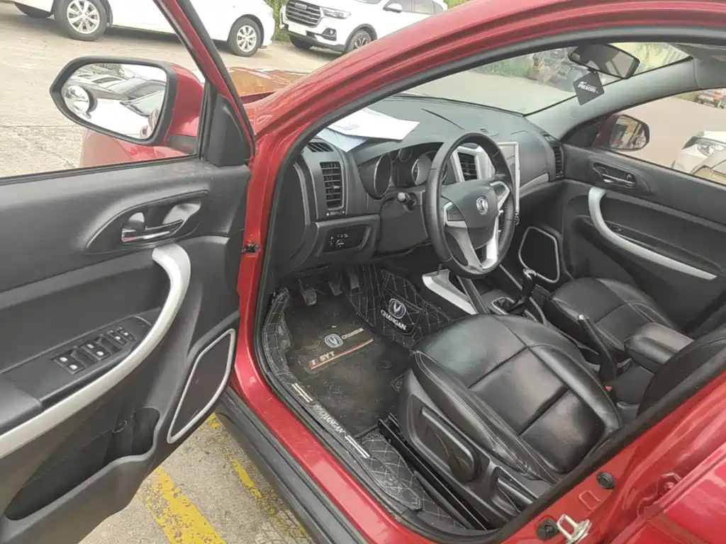 Changan CS35 — миниатюра 16