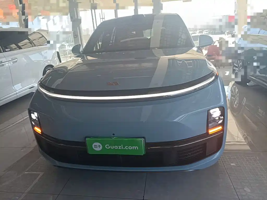 Li Auto Li L8 — миниатюра 3