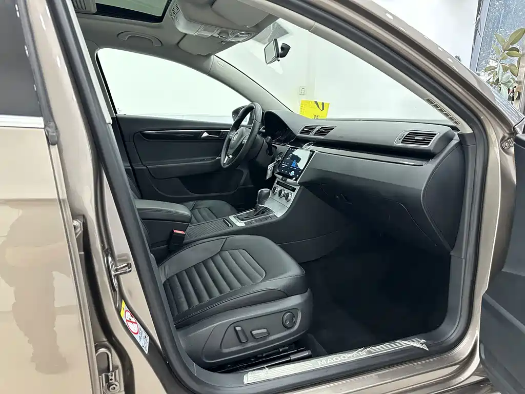 Volkswagen Magotan — миниатюра 4