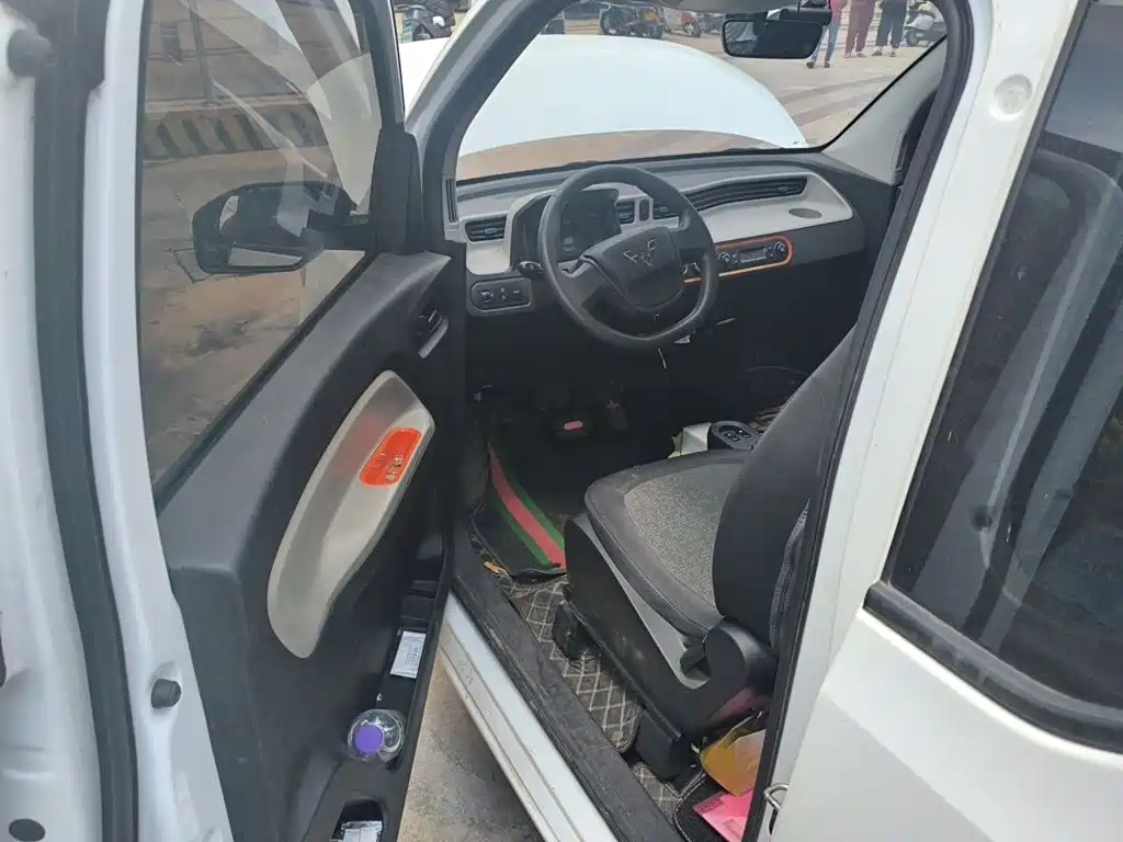 Wuling MINIEV — миниатюра 12