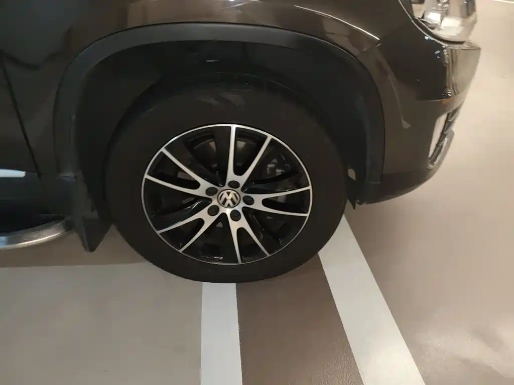 Volkswagen Tiguan — миниатюра 23